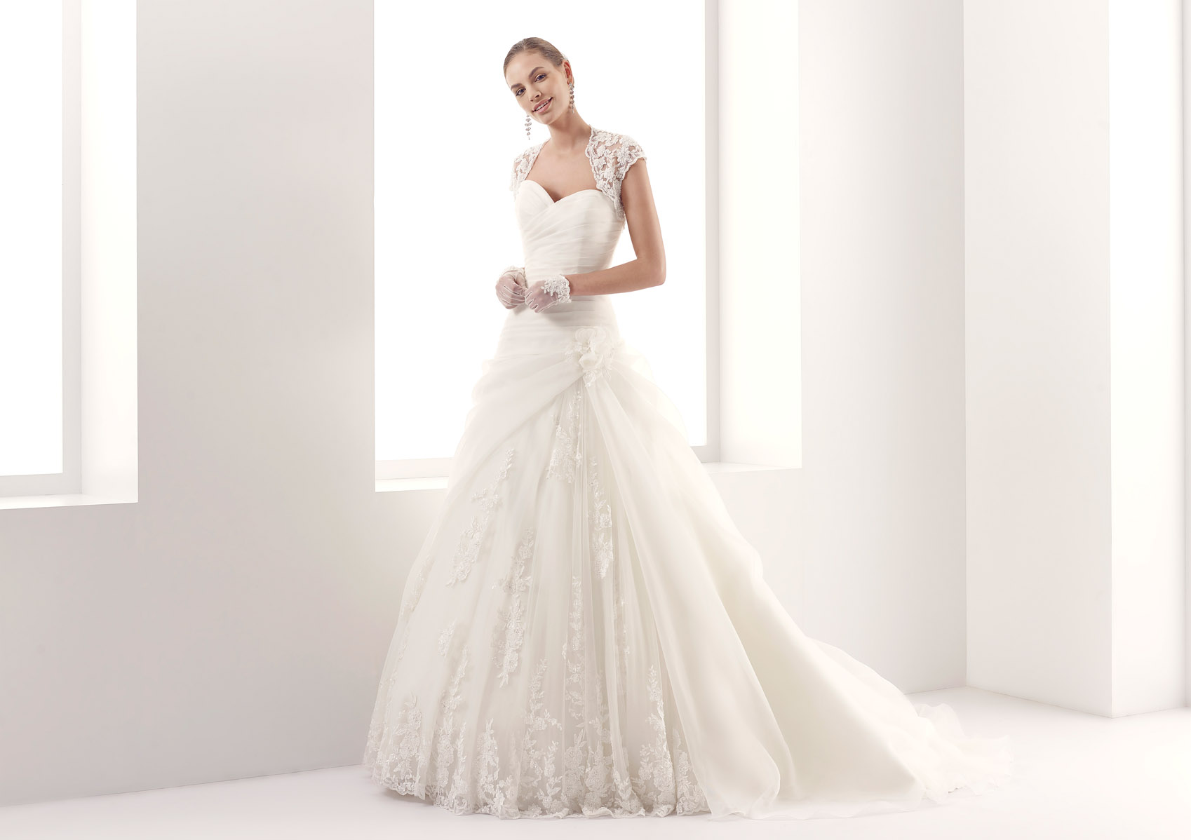 Jolies Bridal Collection