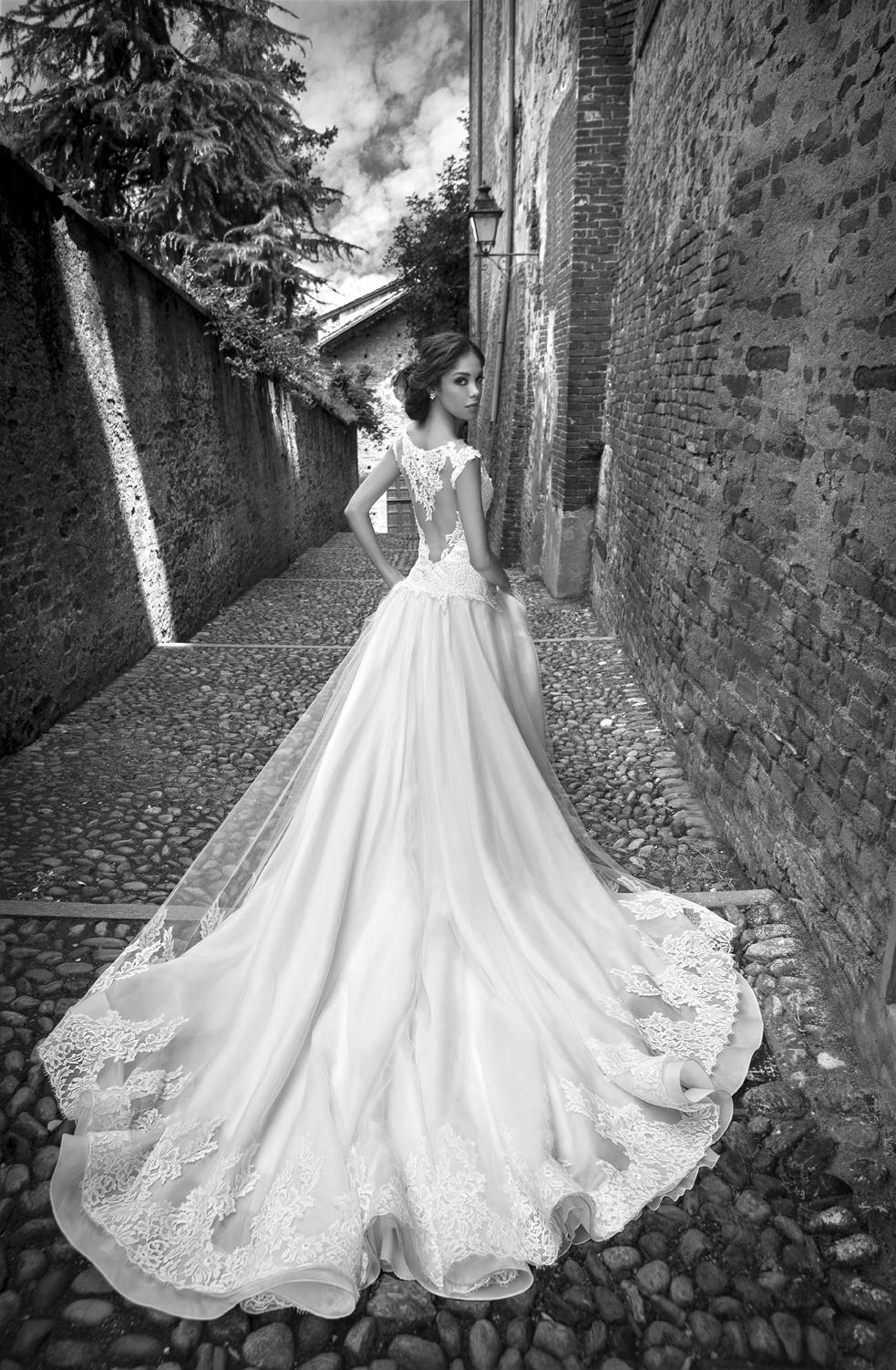 Alessandra Rinaudo Wedding dress