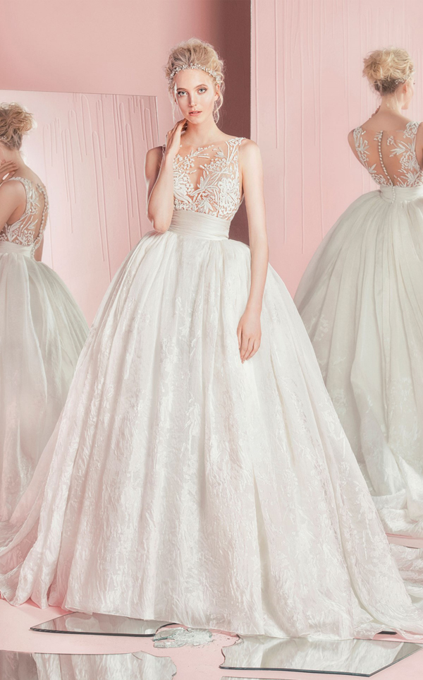 Modello Paola con gonna ampia abiti da sposa Zuhair Murad.jpg