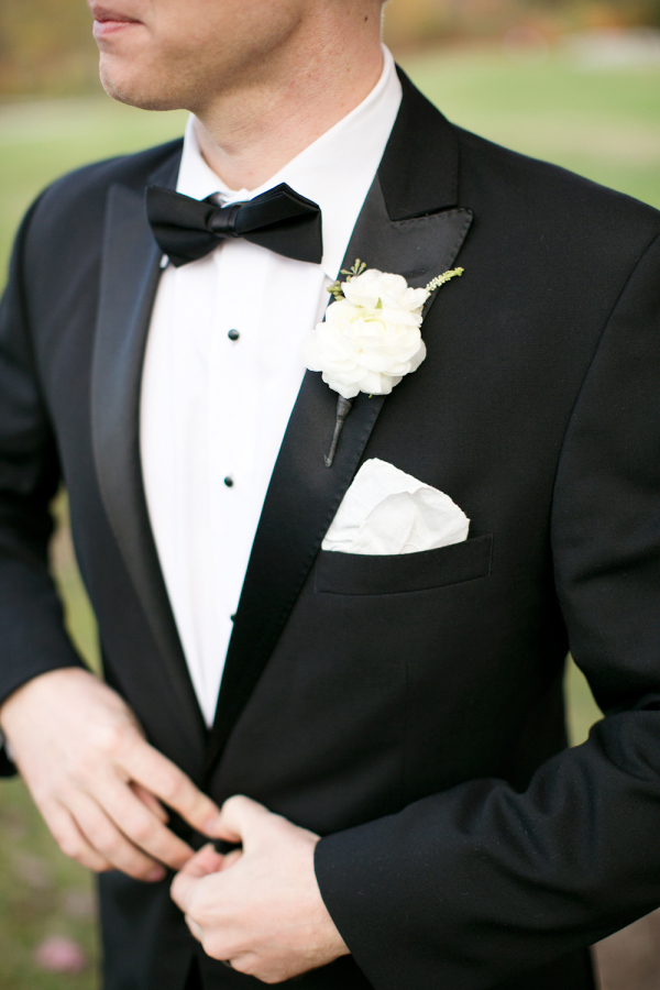 sposo abito nero elegante