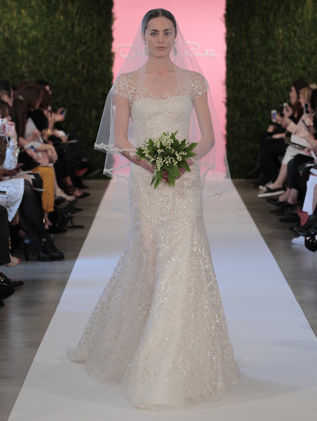 LOOK18