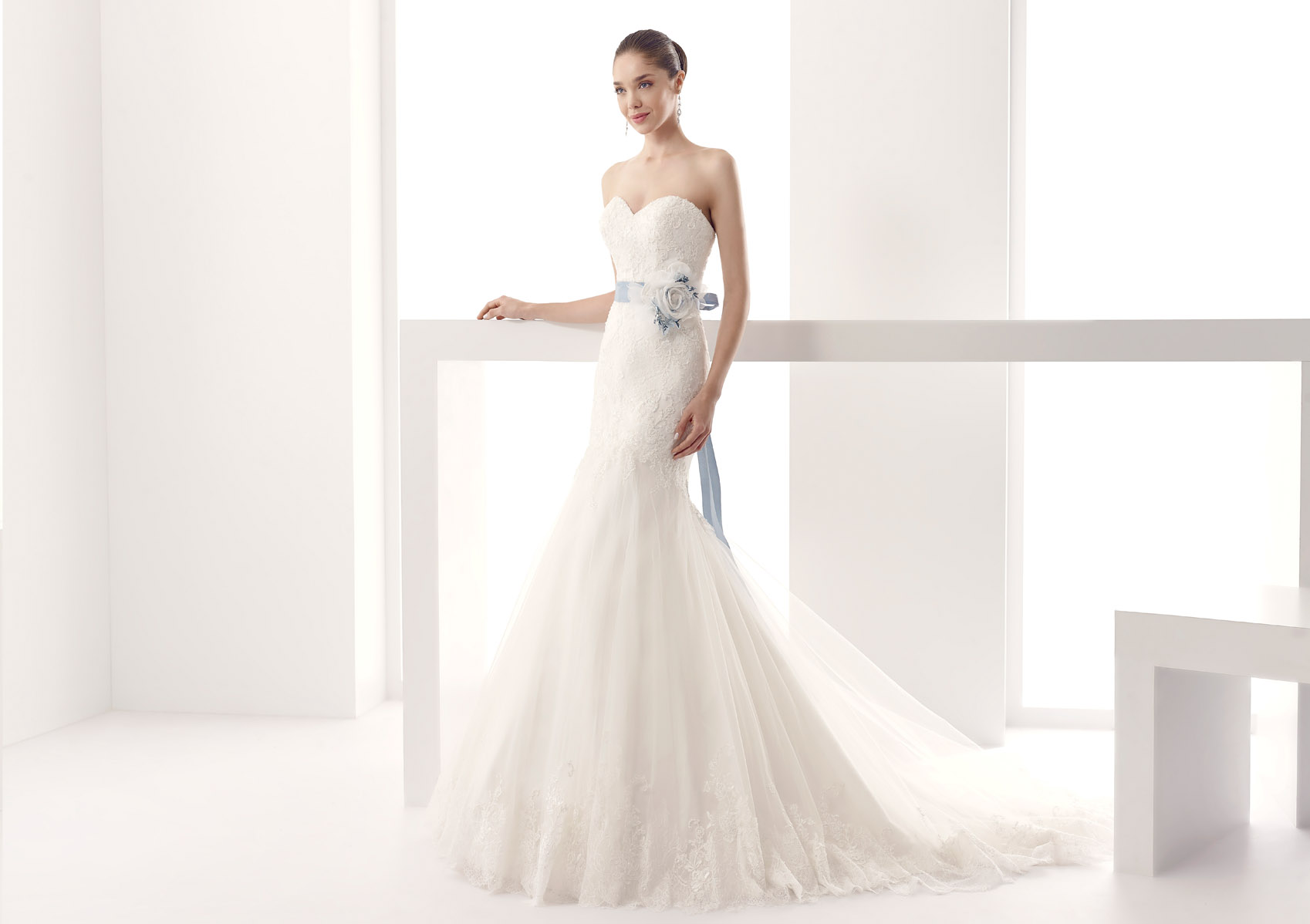 Jolies Bridal Collection