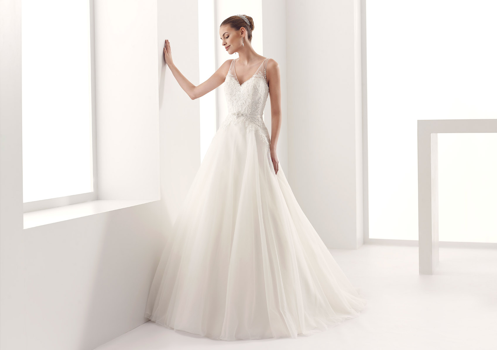 Jolies Bridal Collection