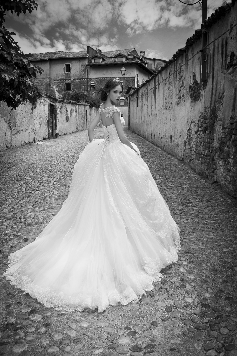 Alessandra Rinaudo Wedding dress