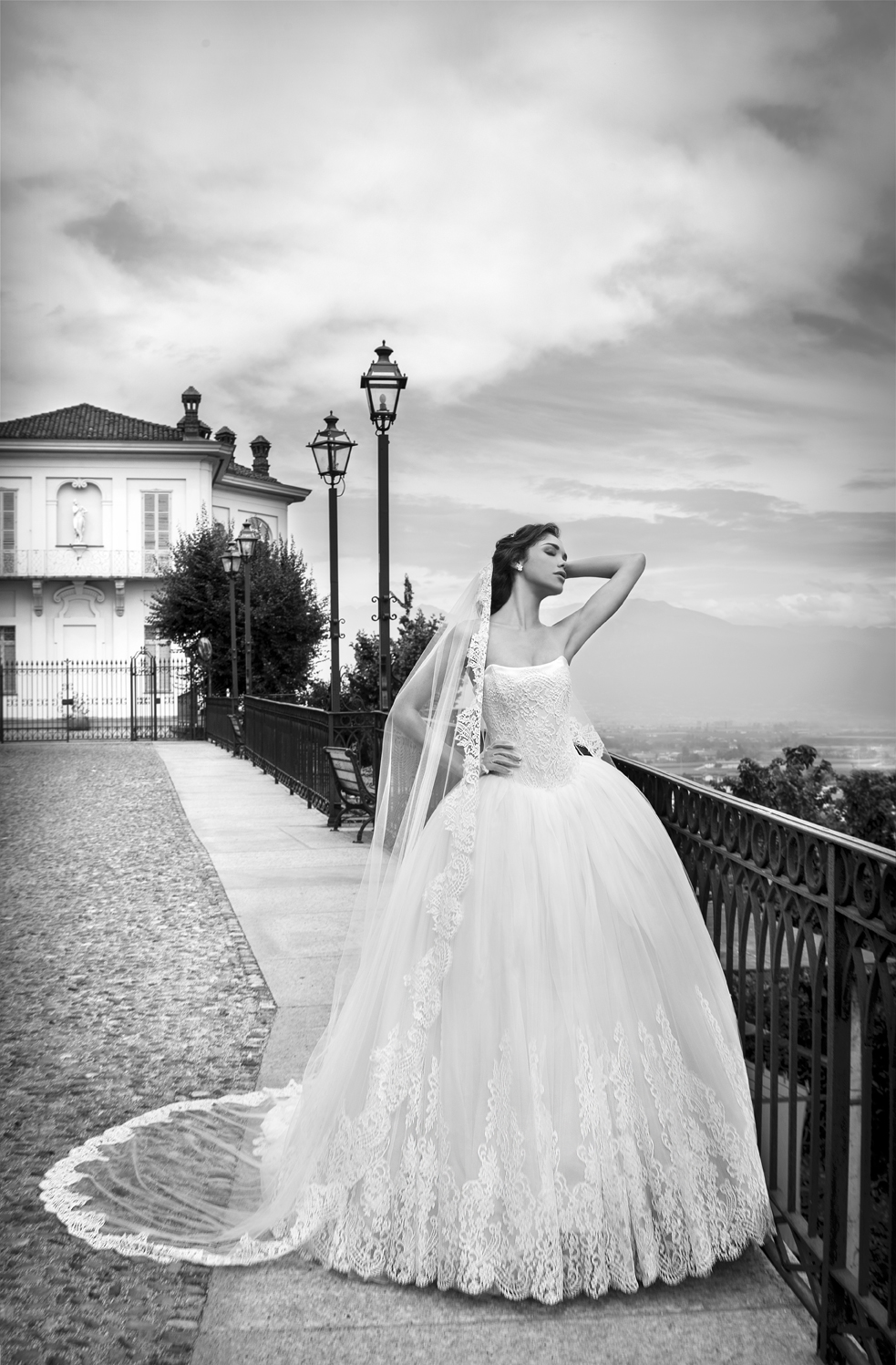 Alessandra Rinaudo Wedding dress