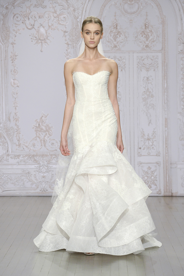 Monique Lhuillier Wedding dress
