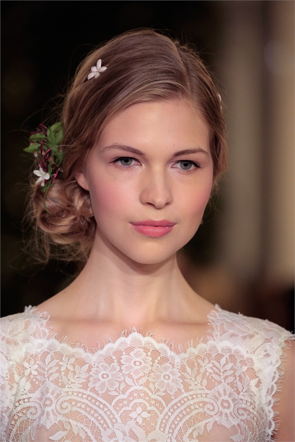 chignon sposa laterale
