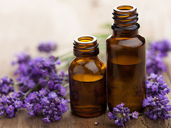 boccettine olio essenziale lavanda