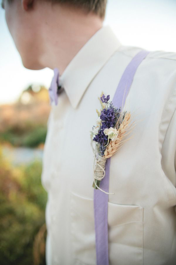 bottoniera sposo lavanda