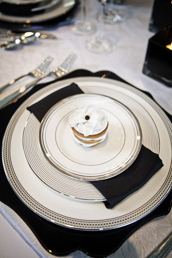 elegant black and white table settings