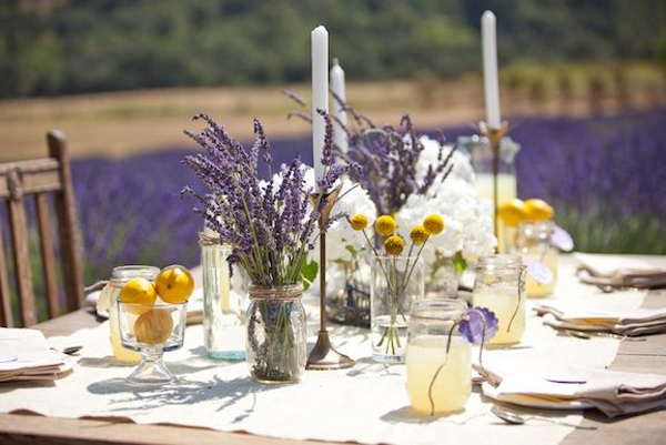 tavola matrimonio limone e lavanda